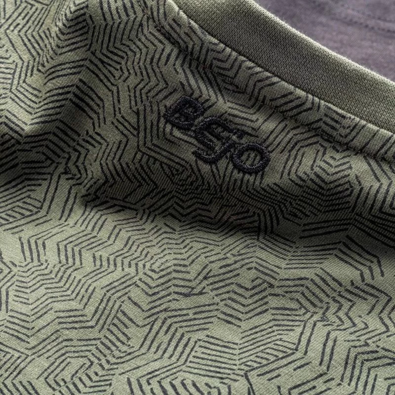 Maicë për djem Bejo Twotone Jr, e zezë dhe e gjelbër