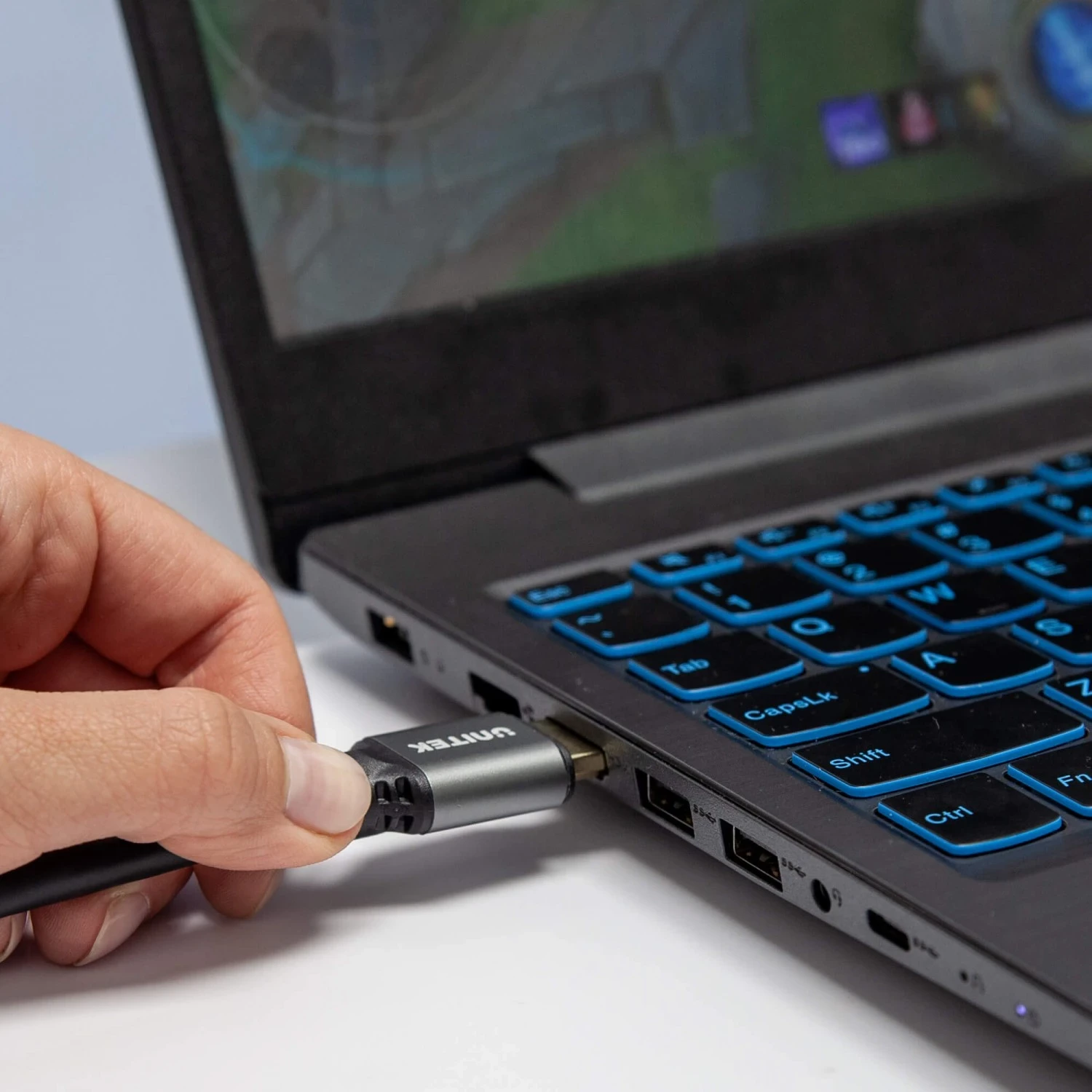 Kabllo HDMI Unitek, e zezë-argjendtë