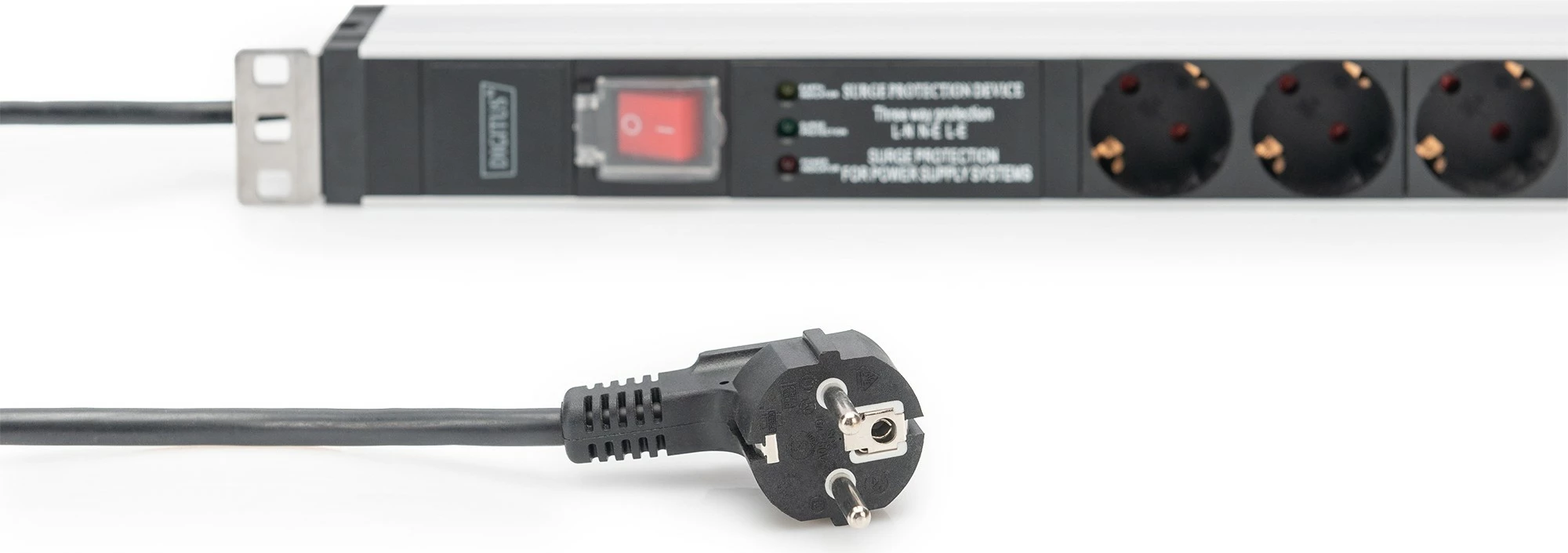 Prizë rack Digitus PDU 1U, 5 dalje, 16A, 230V, mbrojtje nga mbingarkesa, alumini