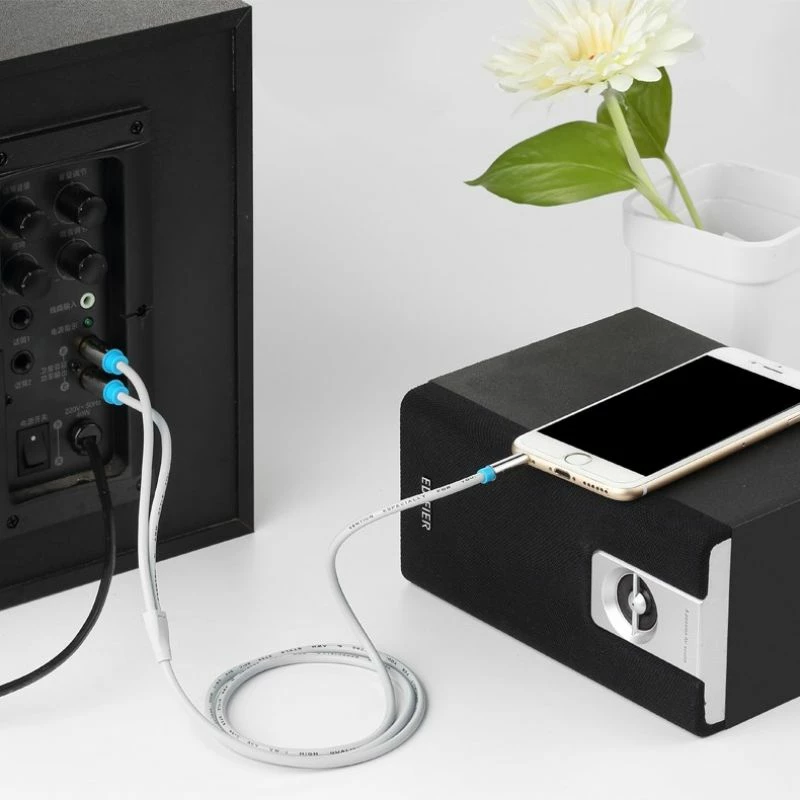 Kabllo audio Vention 3.5mm në 2RCA, 1m, e zezë