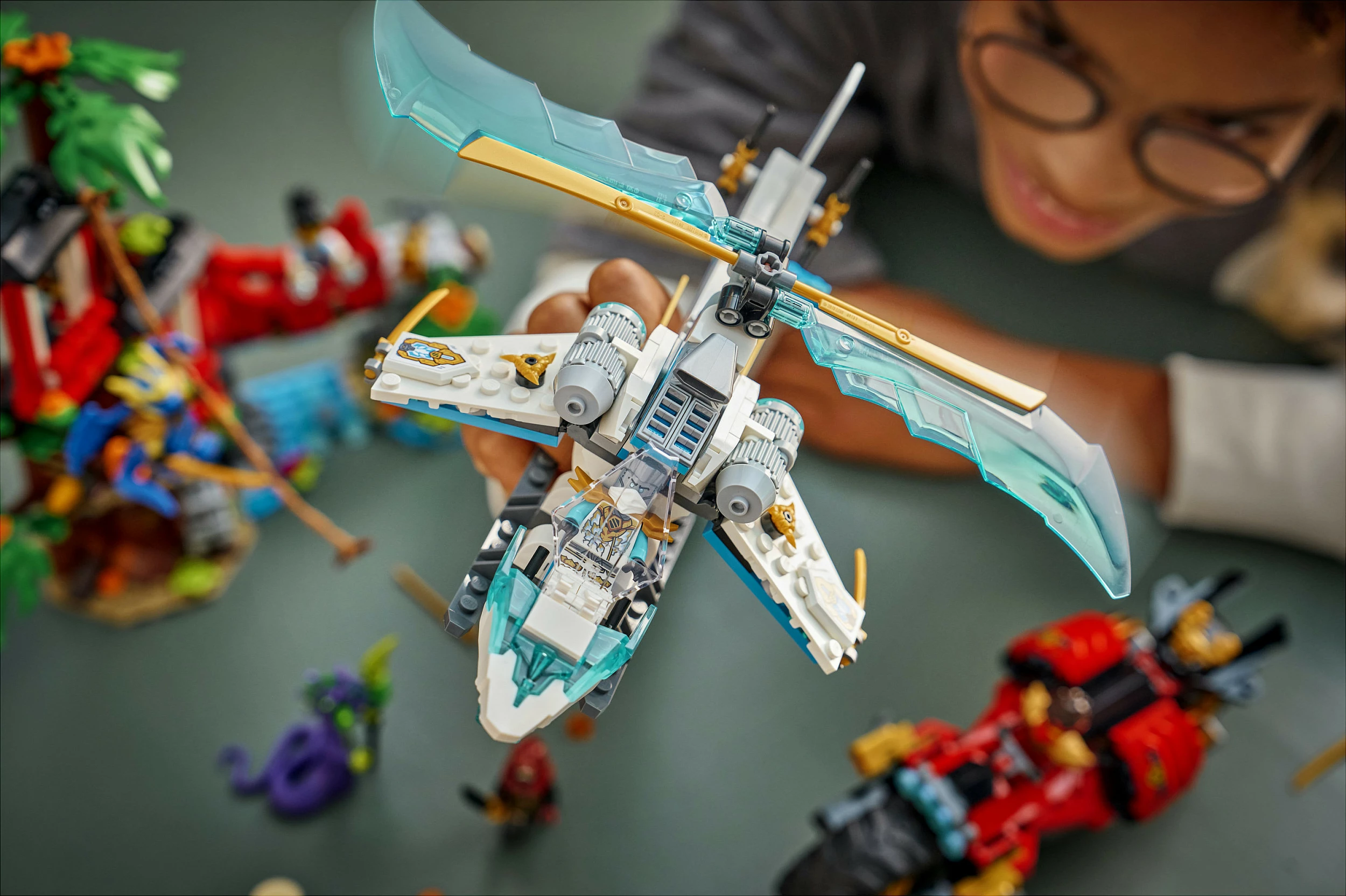 Set ndërtimi LEGO NINJAGO 71857 Ninja Vehicle Tree House Battle, 642 pjesë, 6 minifigura, multikolor