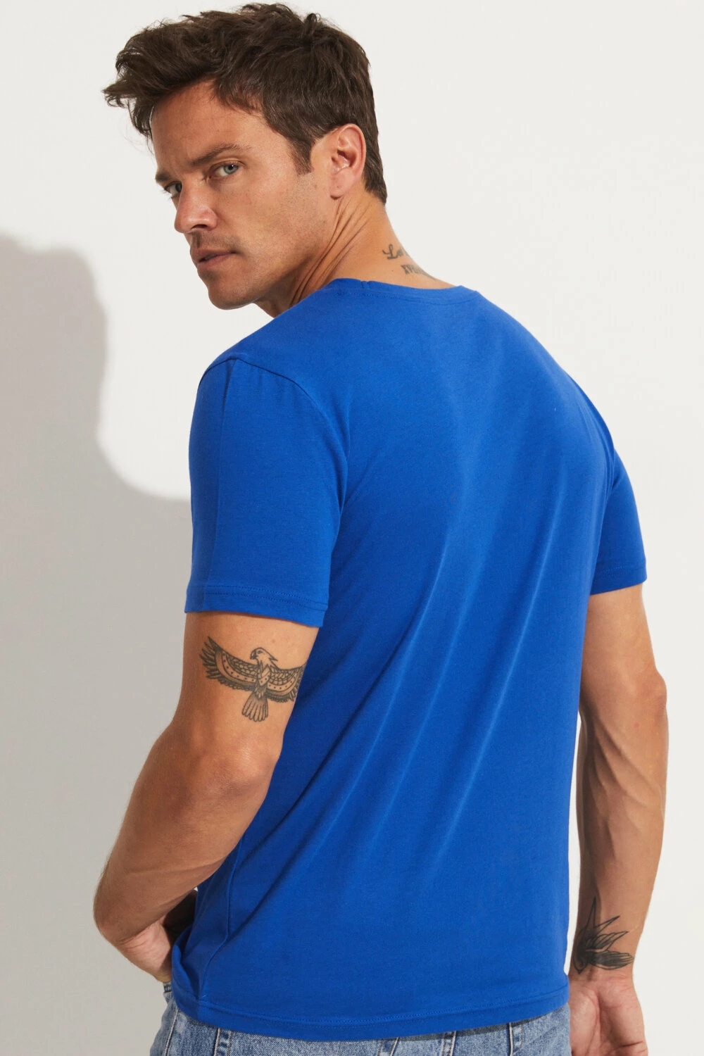 Maicë për meshkuj June