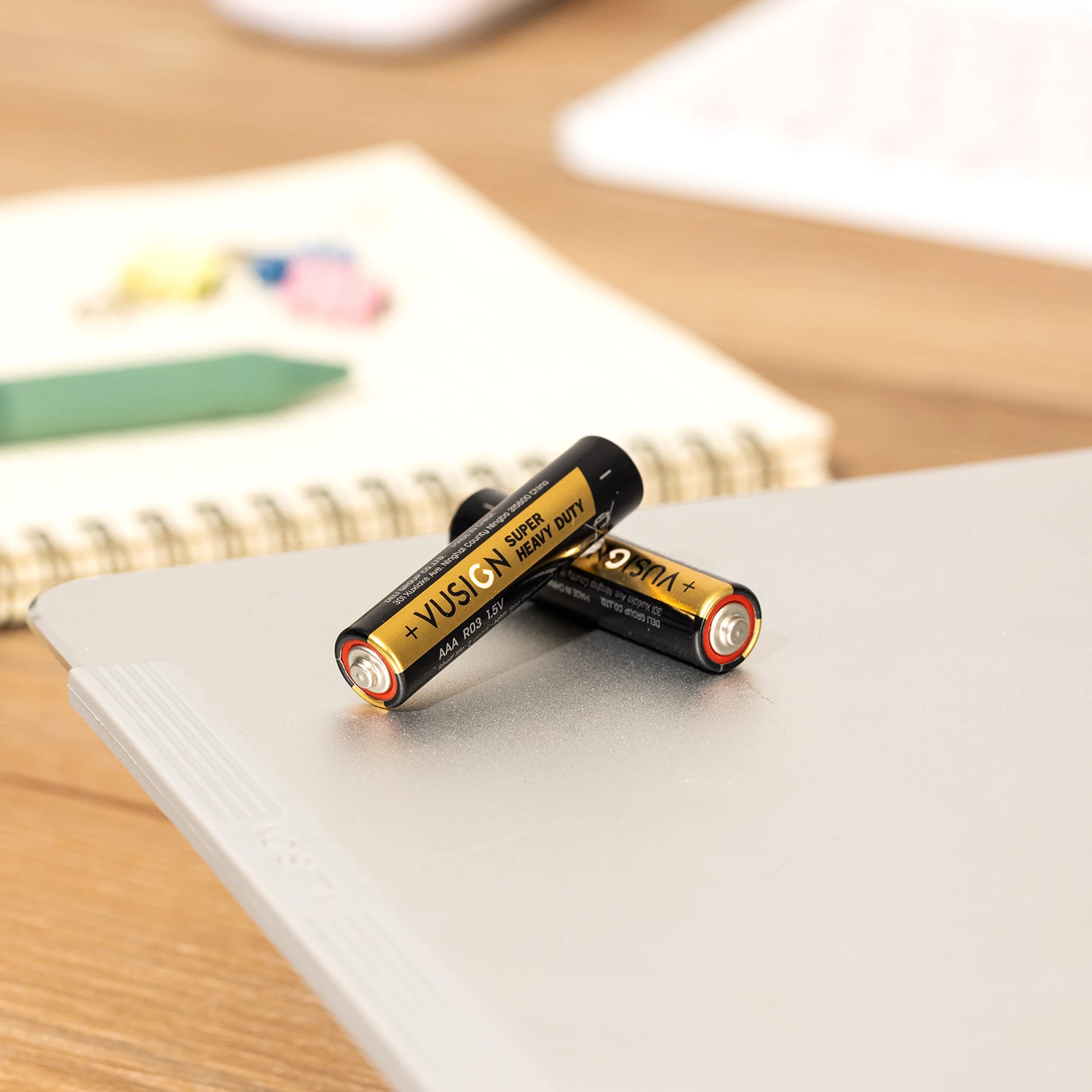 DELI BATERI NUSIGN AAA 4/1 L206