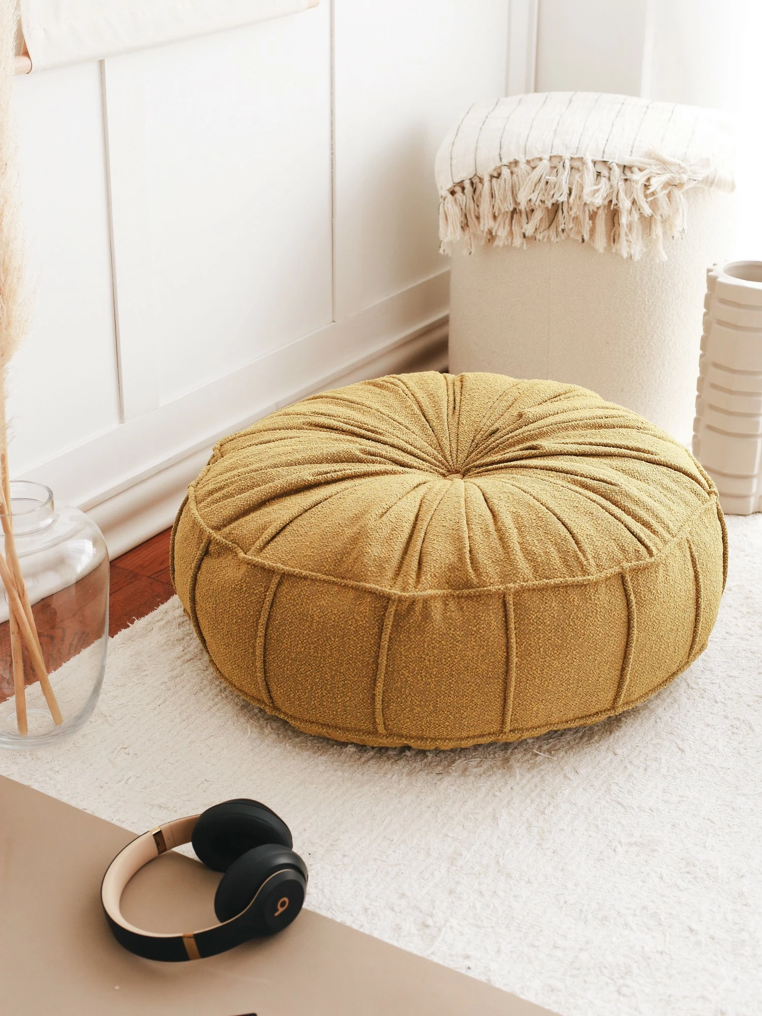Jastëk Atelier del Sofa, vintage, ngjyrë e verdhë