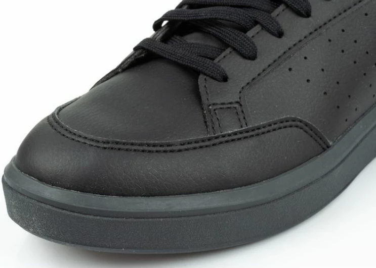 Atlete për meshkuj adidas Nova Court M GZ1783, të zeza [Madhësia: 44]