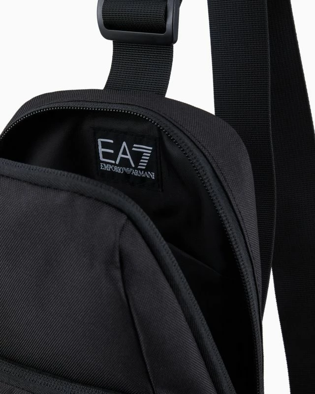Çantë krahu për meshkuj Emporio Armani, e zezë
