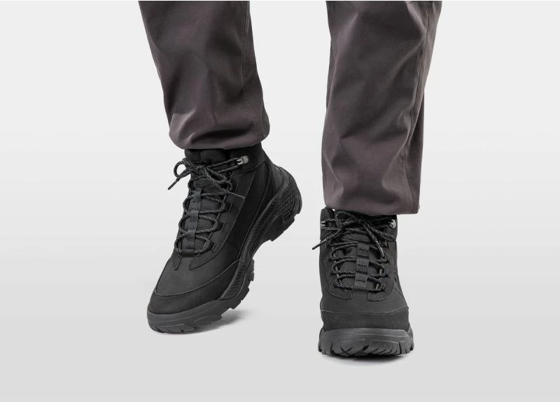 Çizme dimri për meshkuj Helly Hansen, të zeza