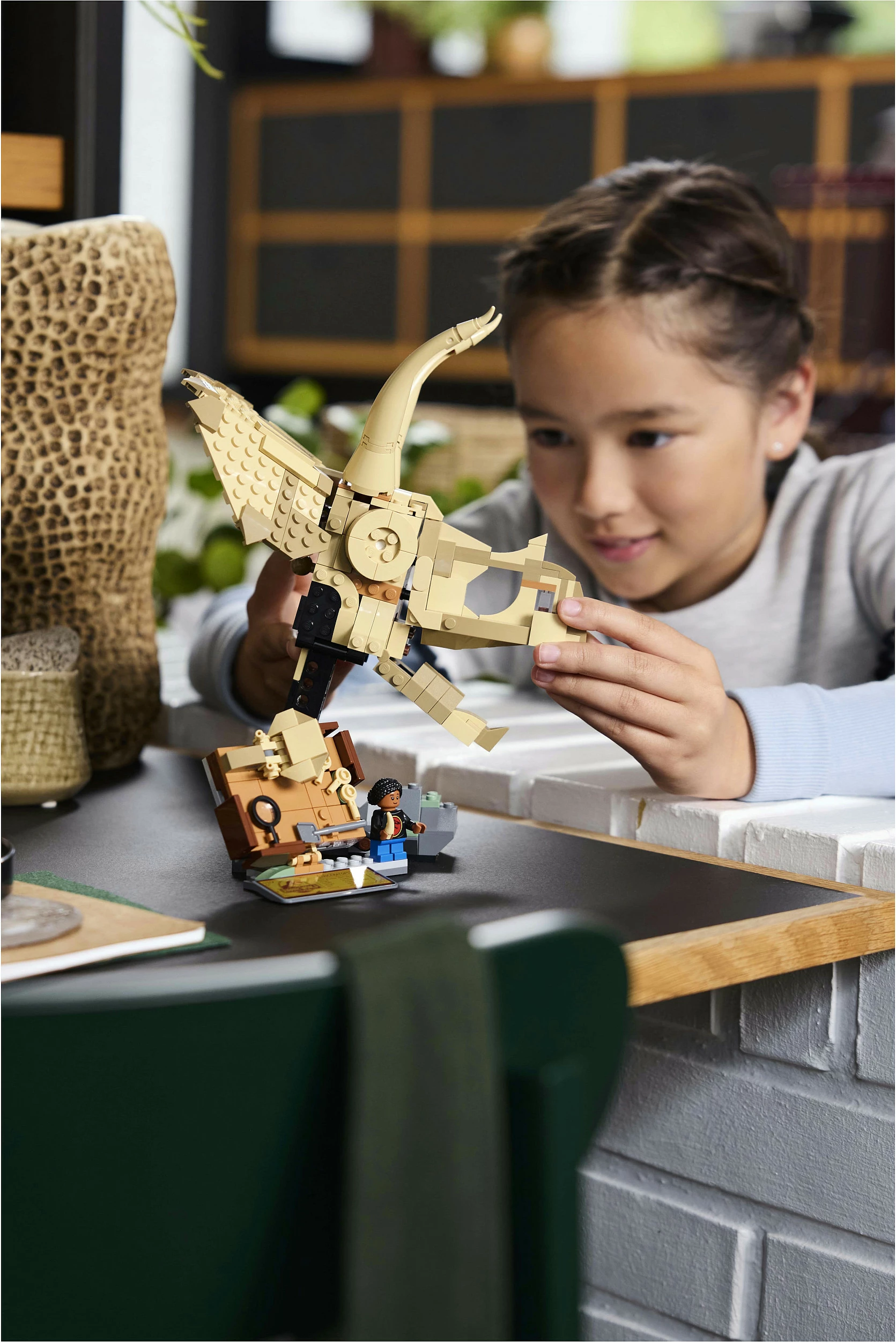 Set ndërtimi LEGO Jurassic World 76969, fosili i Triceratopsit, 468 pjesë, multikolor