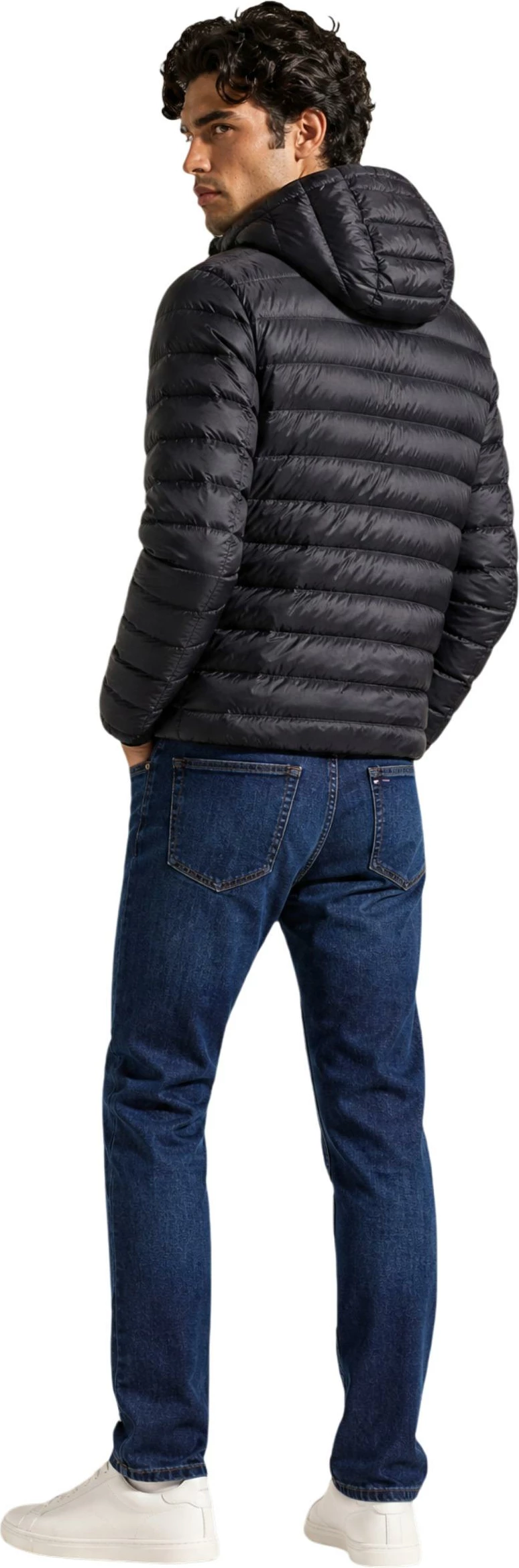Jakne me kapuç Tommy Hilfiger MW0MW43464 për meshkuj, të zeza [Madhësia: S]