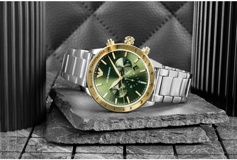 Orë dore për meshkuj Emporio Armani, e gjelbër