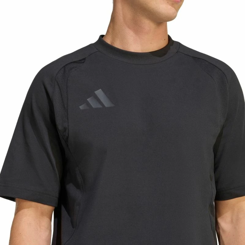 Maicë meshkuj adidas Tiro 26 Travel JM5543, e zezë [Madhësia: M]