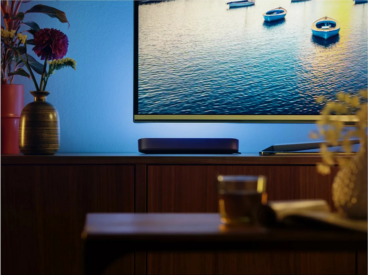 Dritë tavoline Philips Hue Play, LED, ZigBee, e zezë