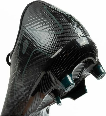 Atlete futbolli Nike Zoom Vapor 16 Academy FG/MG, të zeza