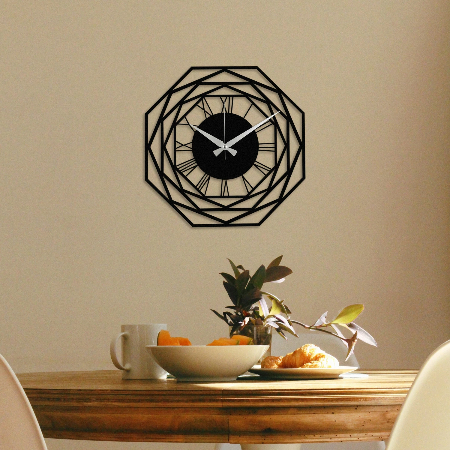 Orë muri dekorative prej metali, Wallity Enzoclock - S012, e zezë, 48x48cm