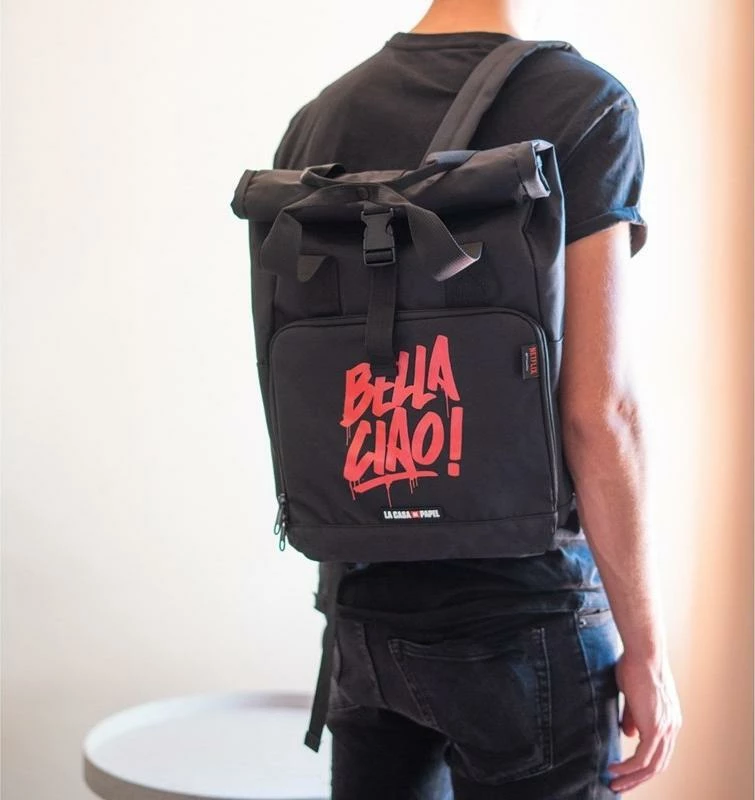 Çantë shpine-tote Erik La Casa de Papel "Bella Ciao" 42x31x10 cm, e zezë