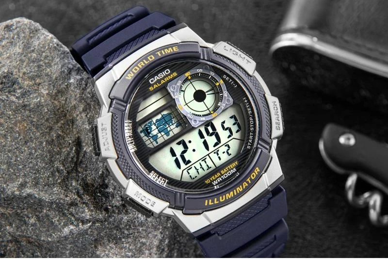 Orë dore për meshkuj Casio, navy blue