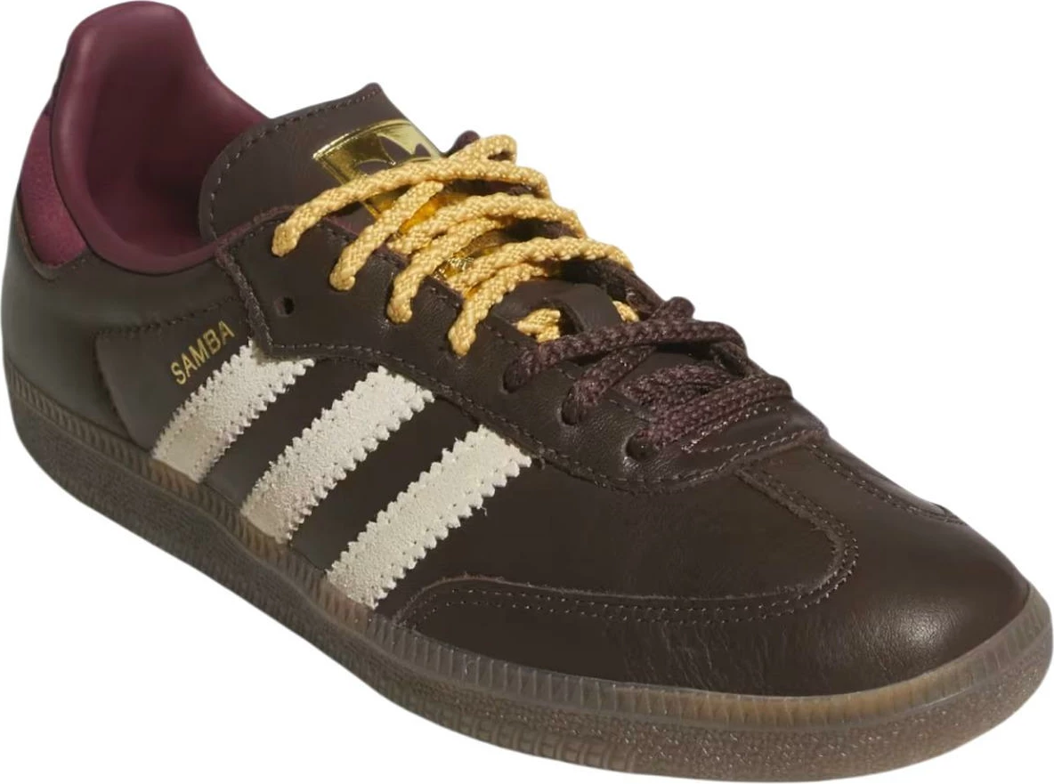 Atlete për femra adidas Originals KI8139, kafe [Madhësia: 38 2/3]