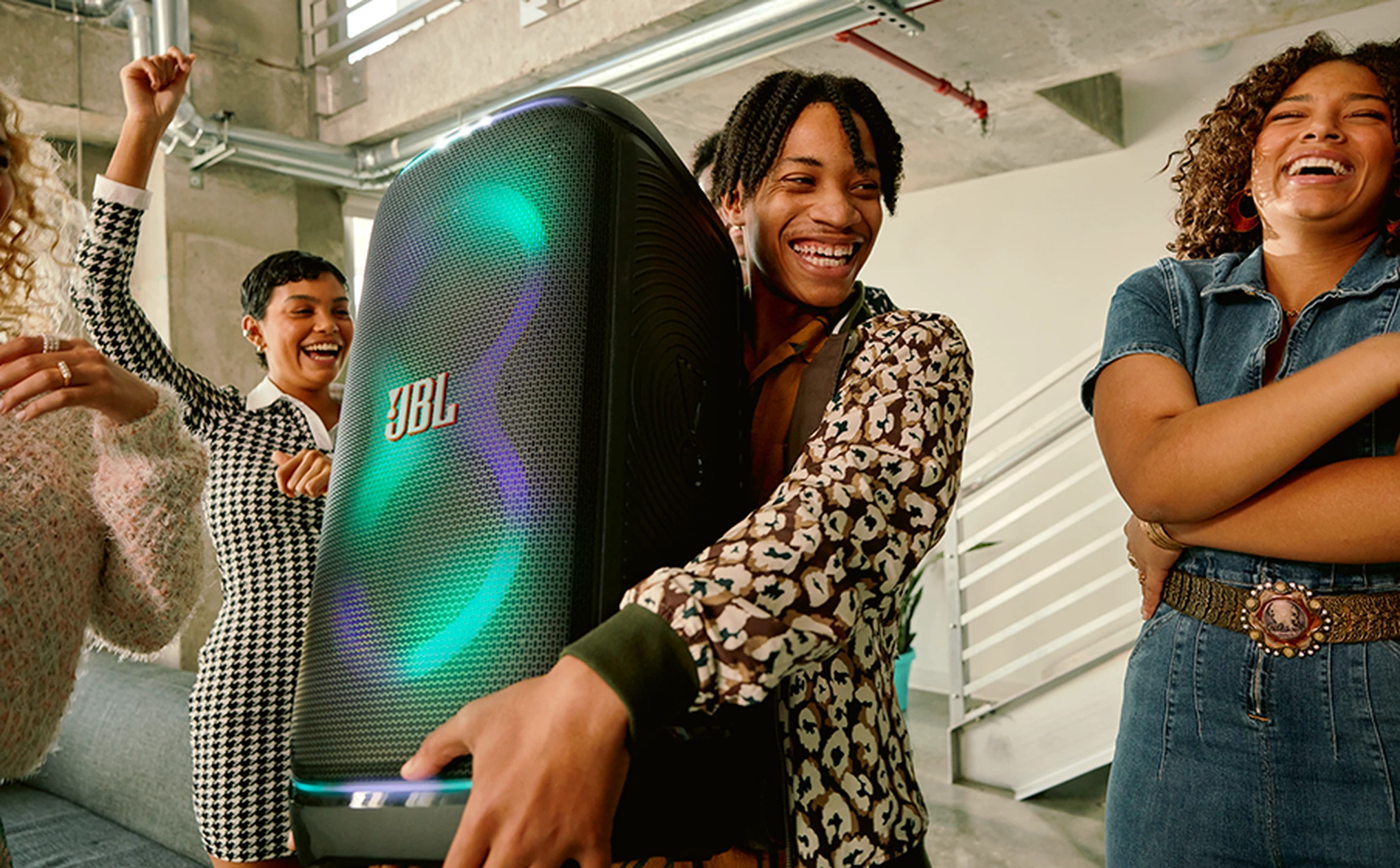 Altoparlant JBL PARTYBOX STAGE 320