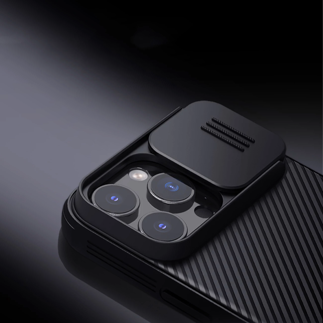 Mbështjellës Nillkin CamShield Pro Magnetic për iPhone 16 Pro, i zi