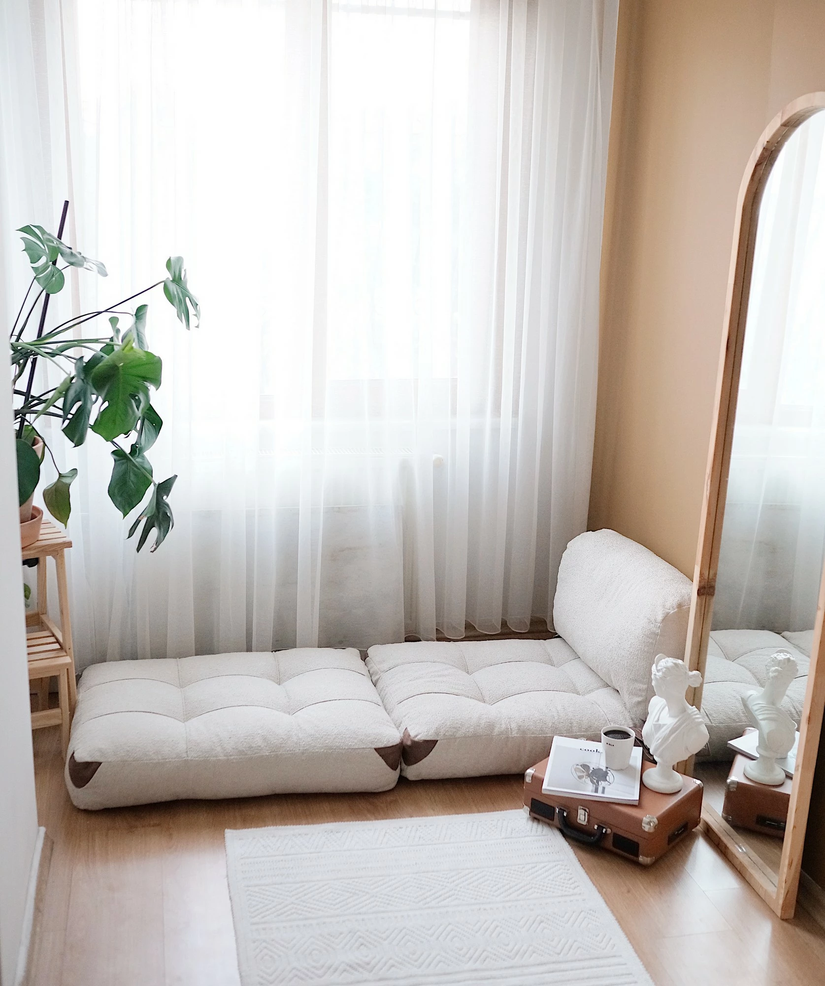 Krevati-kolltuk një vendësh, Atelier del Sofa, Teddy Fold, krem