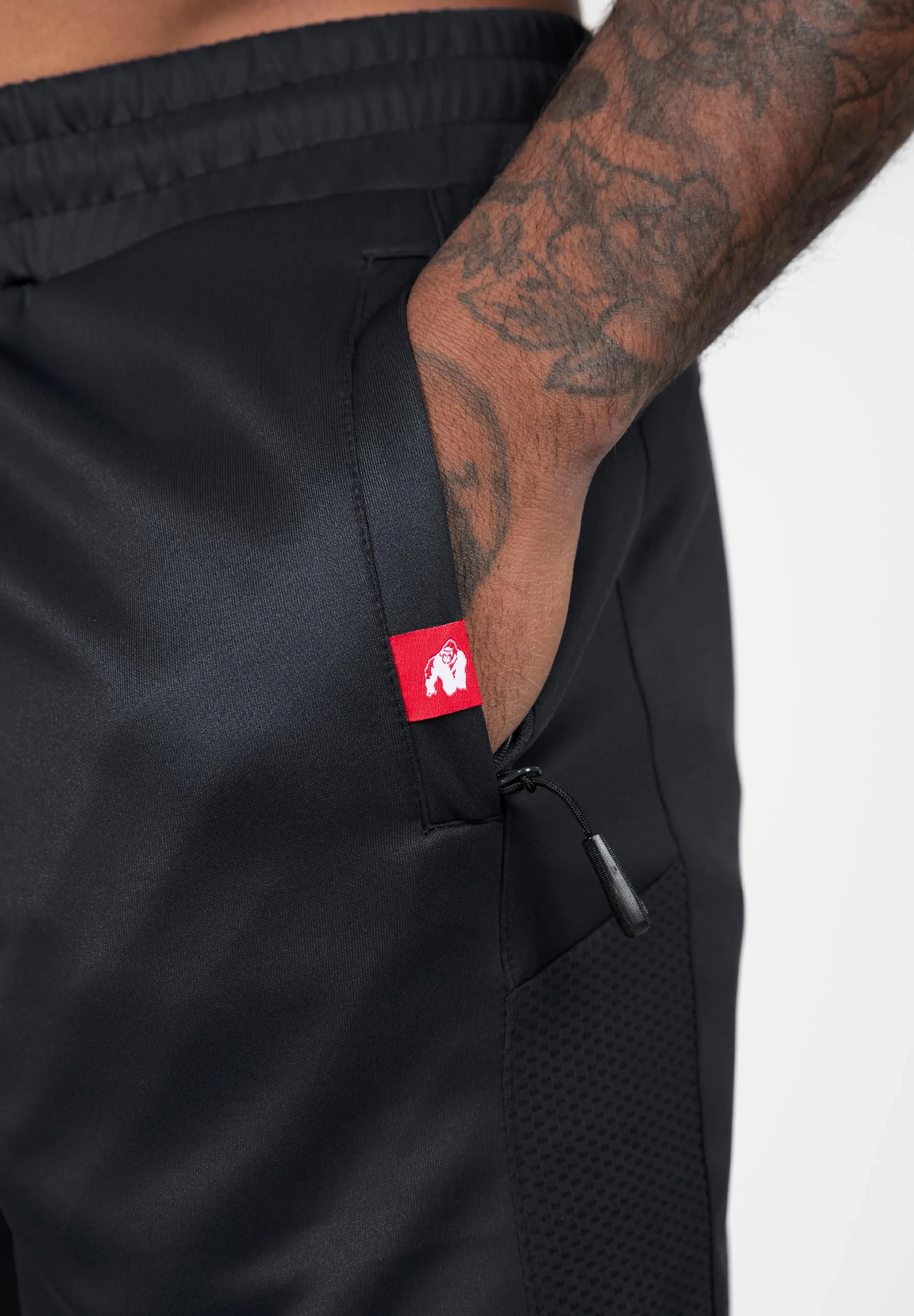 Tennessee Track Shorts - Black [Madhësia: XL]