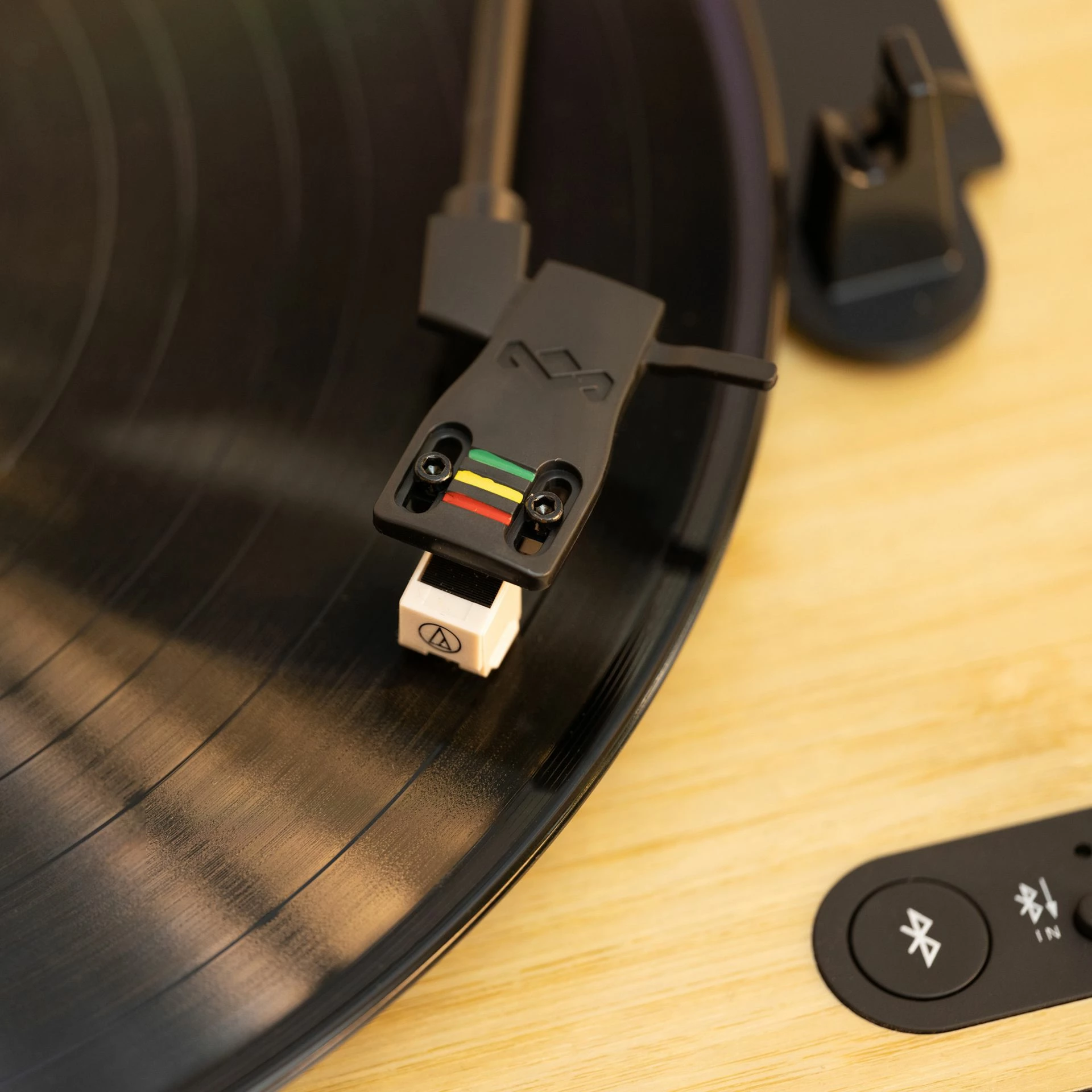 Gramafon House of Marley Revolution BT me Bluetooth, bambu, i zi