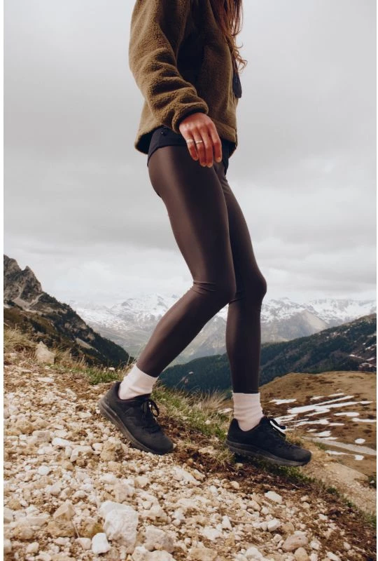 Këpucë për meshkuj Veja, të zeza