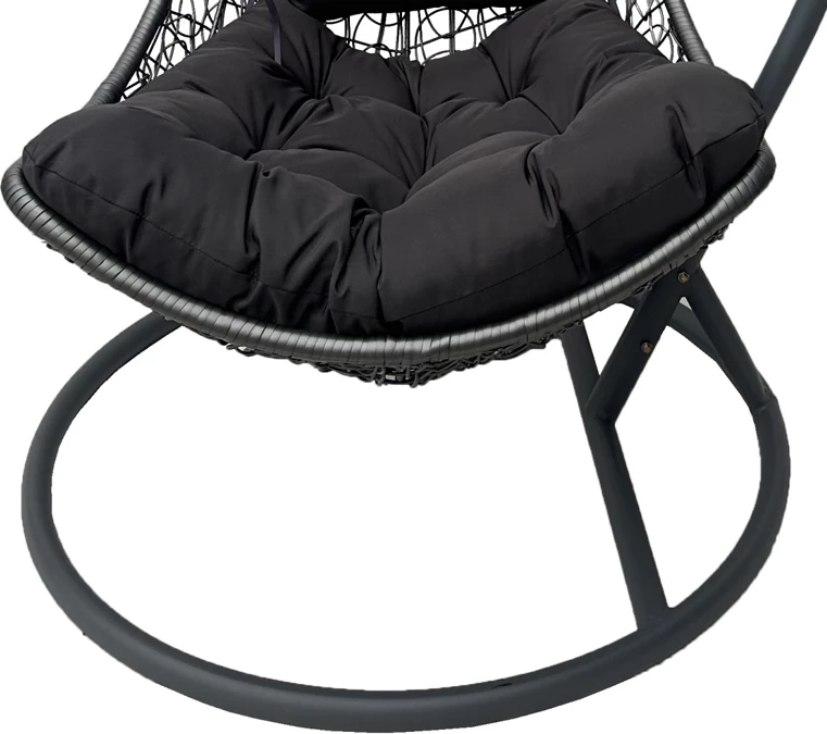 Karrige varëse Soleil, metal i zi, ratan natyral, jastëk i zi, 120x95x195cm