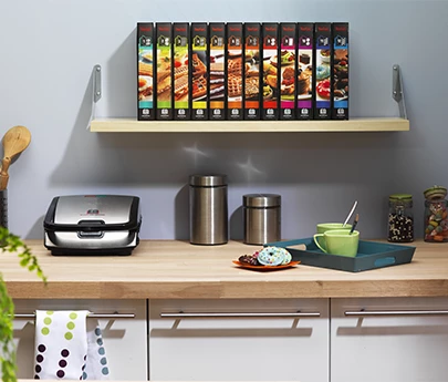 Aparat sanduiçesh 4-në-1 Tefal Snack Collection SW854D16 700 W, i zi, set me 4 pllaka