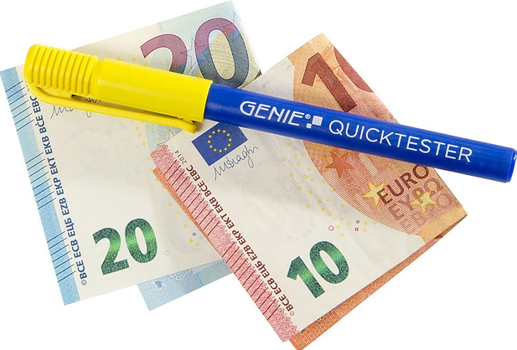Testues kartëmonedhash GENIE Quicktester, portativ me bateri, blu/verdhe