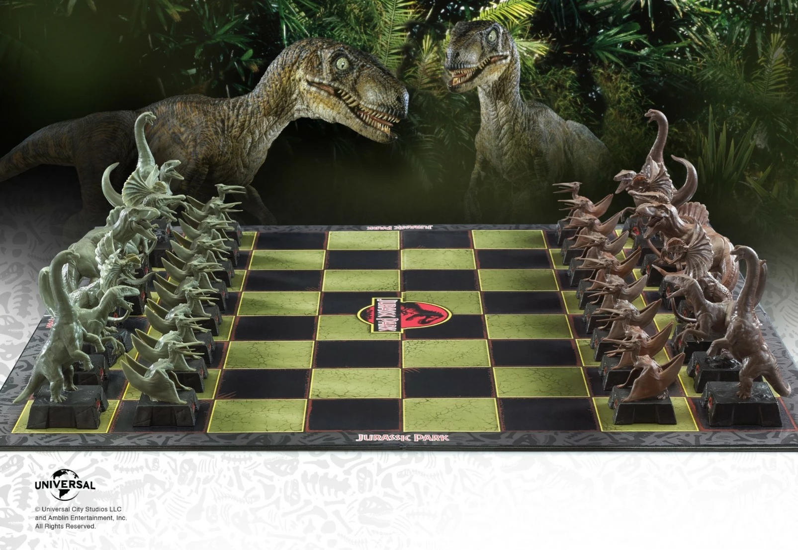 Set shahu Jurassic Park NOBLE COLLECTION Universal, 47 x 47 cm, 32 figura dinosauri