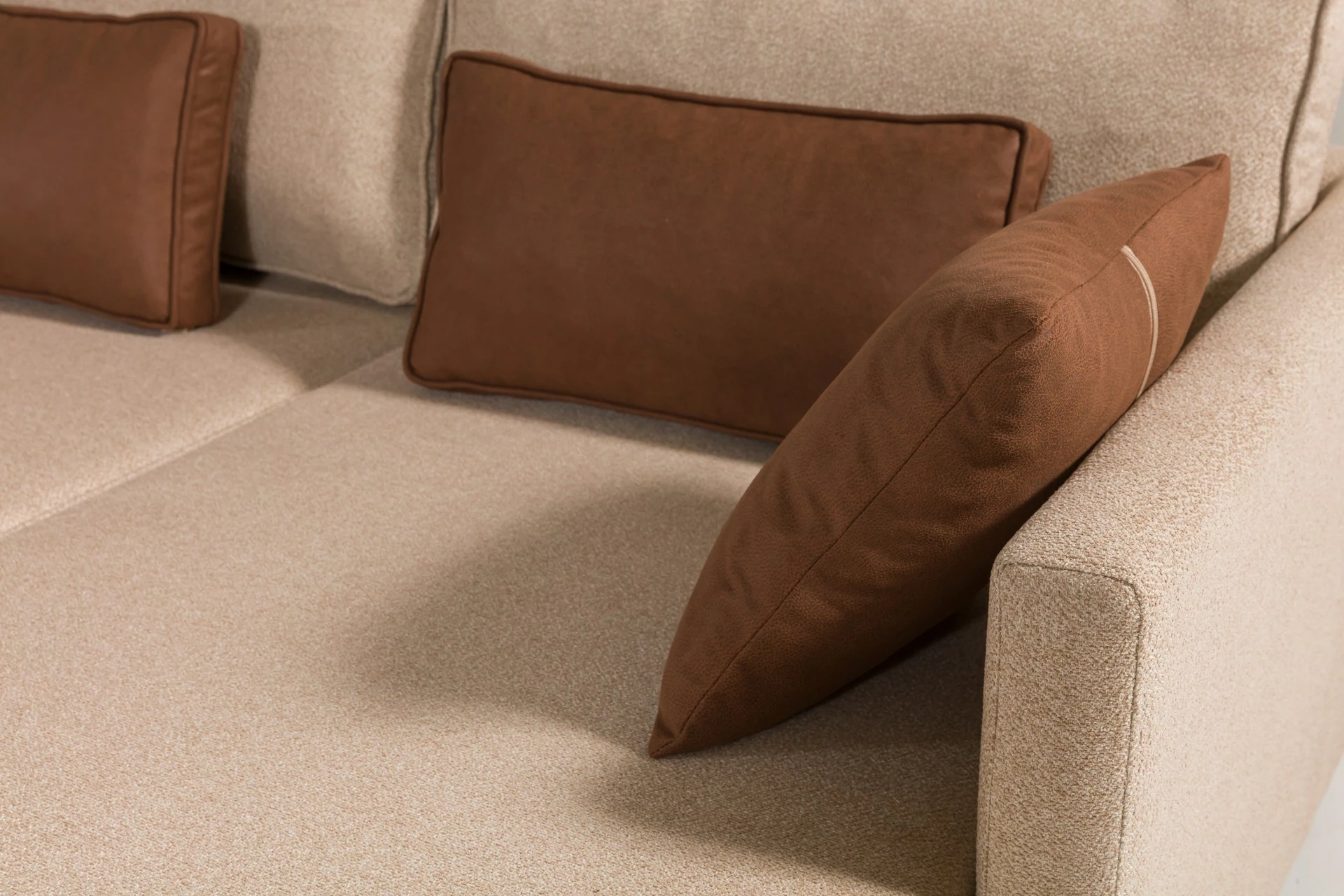 Kënd divan-krevat Atelier del Sofa, Matris, kënd i djathtë, ngjyrë kafe