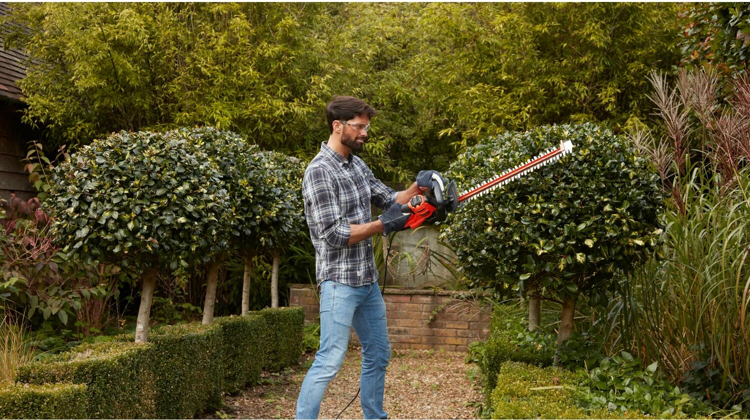 Gërshërë elektrike për gardh Black+Decker BEHTS501 600 W, teh 60 cm