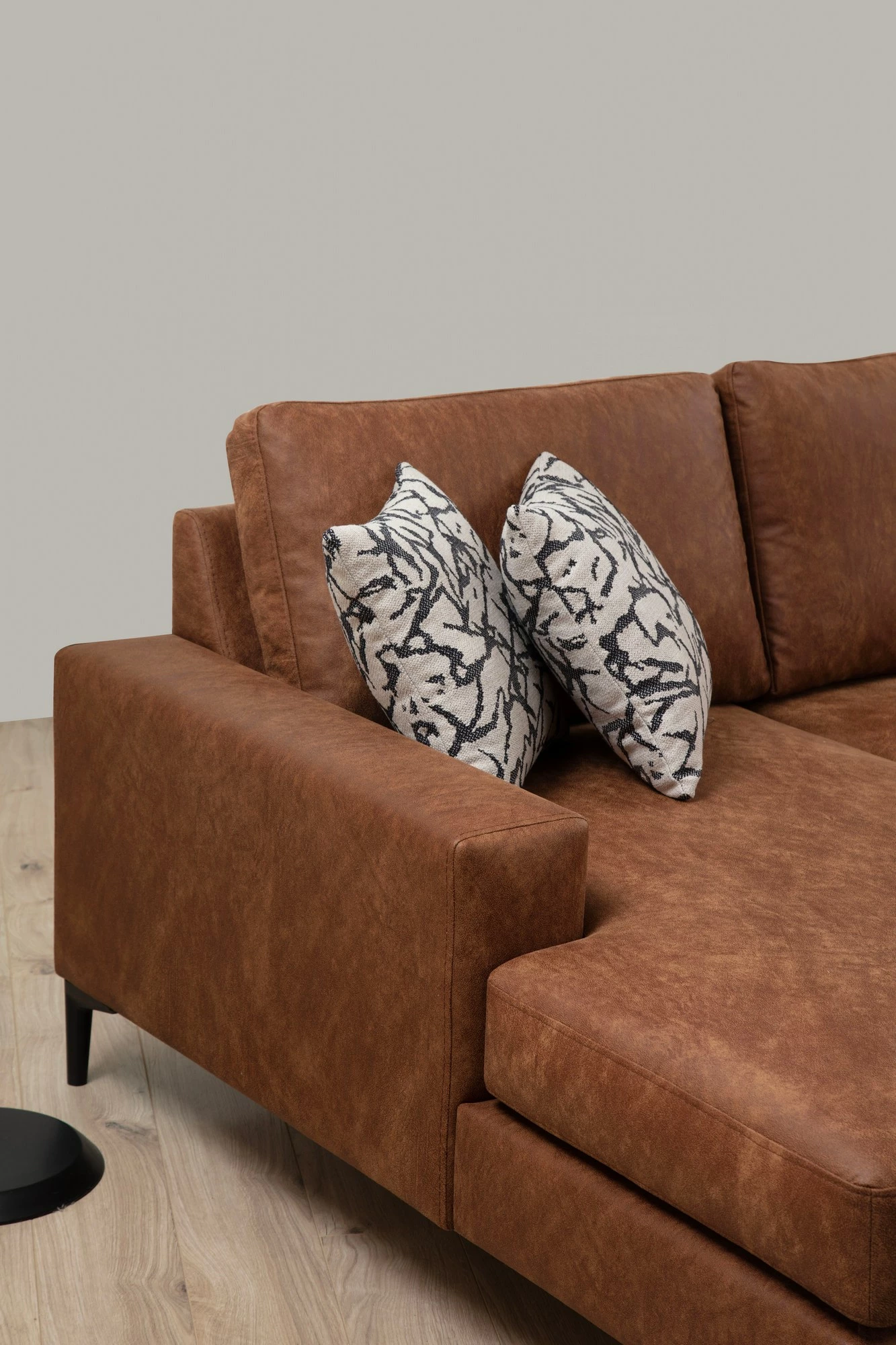 Kënd-sofë Porto, ngjyrë deve, Atelier del Sofa, CHL-02-C-EOT