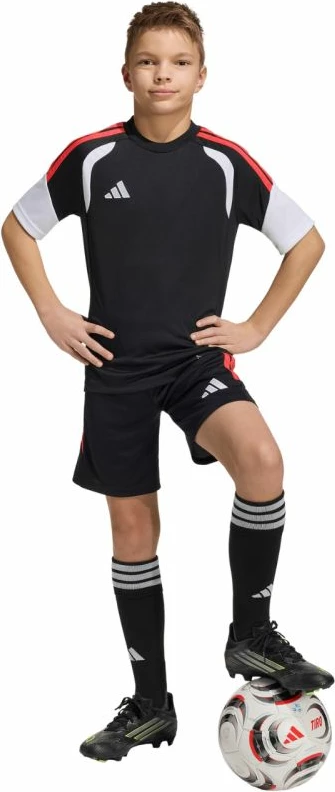 Shorce për fëmijë adidas, të kuqe e të zeza [Madhësia: 140 cm]