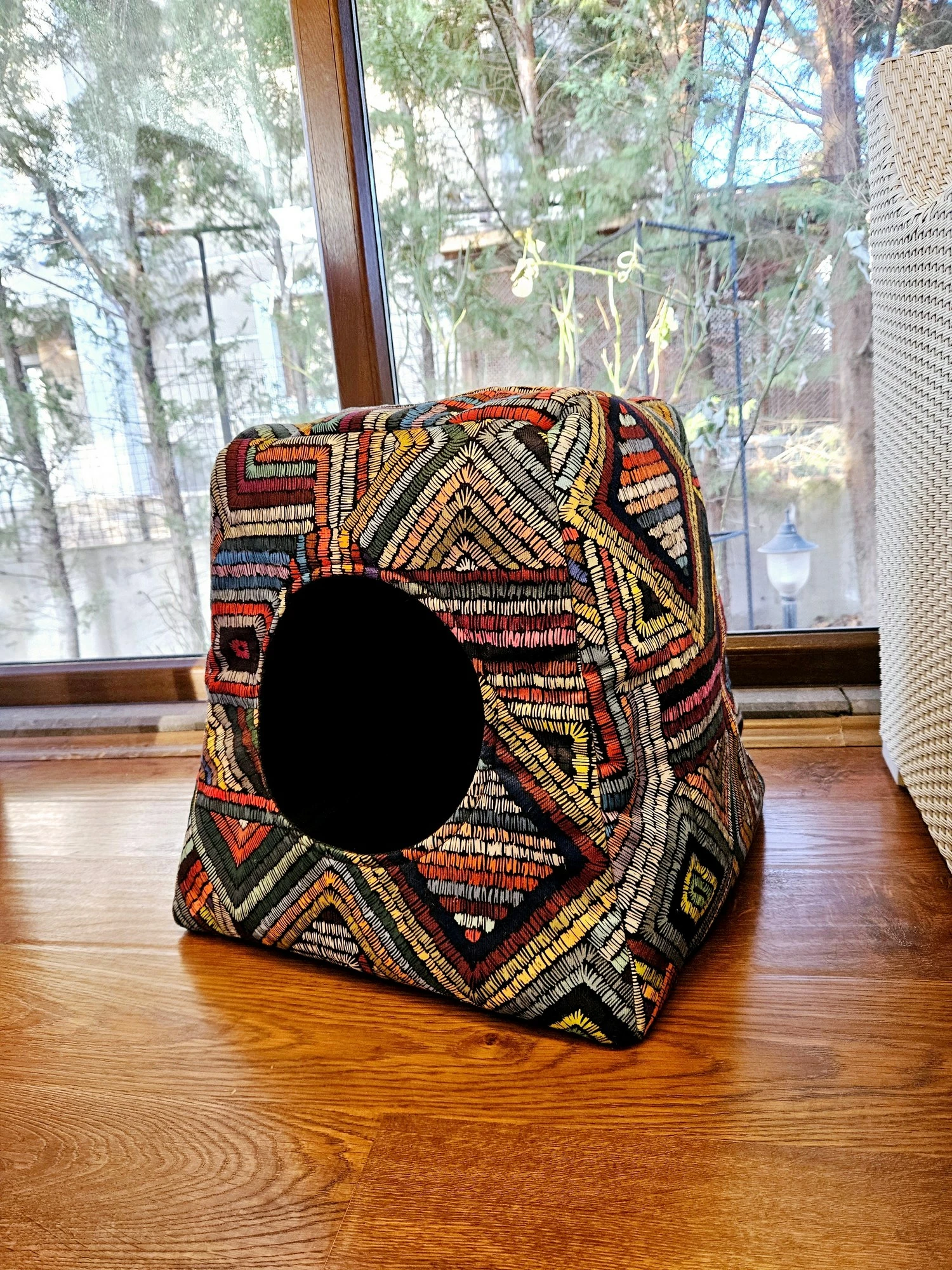 Shtrat për kafshë shtëpiake Hanah Home, Mei, shumëngjyrësh