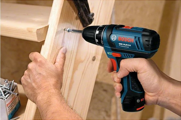 Pistoletë elektrike Bosch GSR 10.8-2-LI Professional, 10.8V, 2 shpejtësi, pa çelës, zi/blu/kuqe
