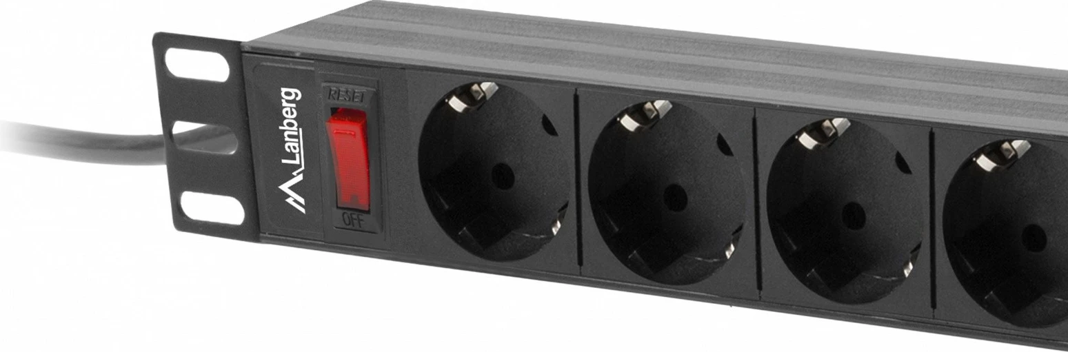 Kasë prizash Lanberg PDU-09F-0300-BK, 1U, 9xSchuko, 3m, e zezë