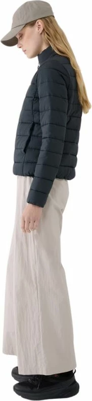 Jakne për femra 4F, e zezë