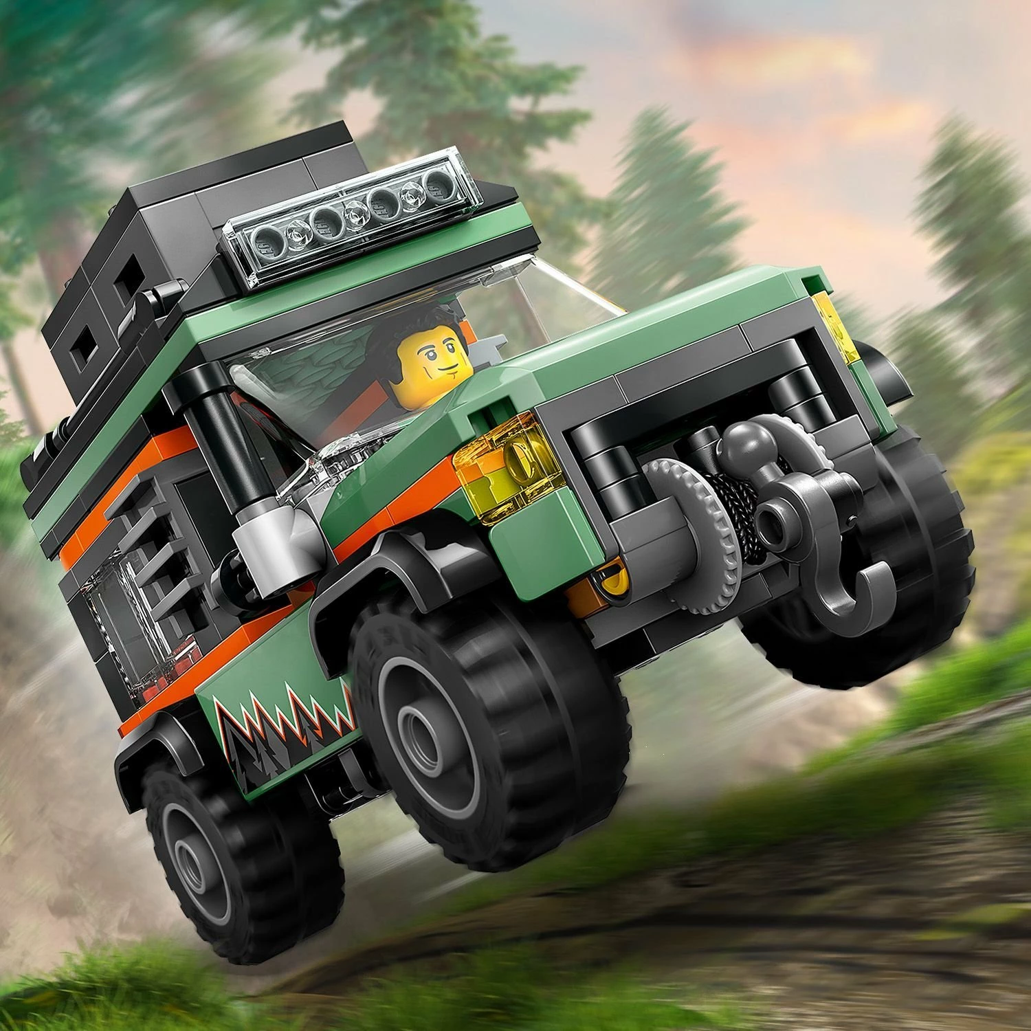 Set LEGO City Mountain Truck Off-Road 4x4 60447, 221 pjesë, për fëmijë 6+, jeshile/zezë