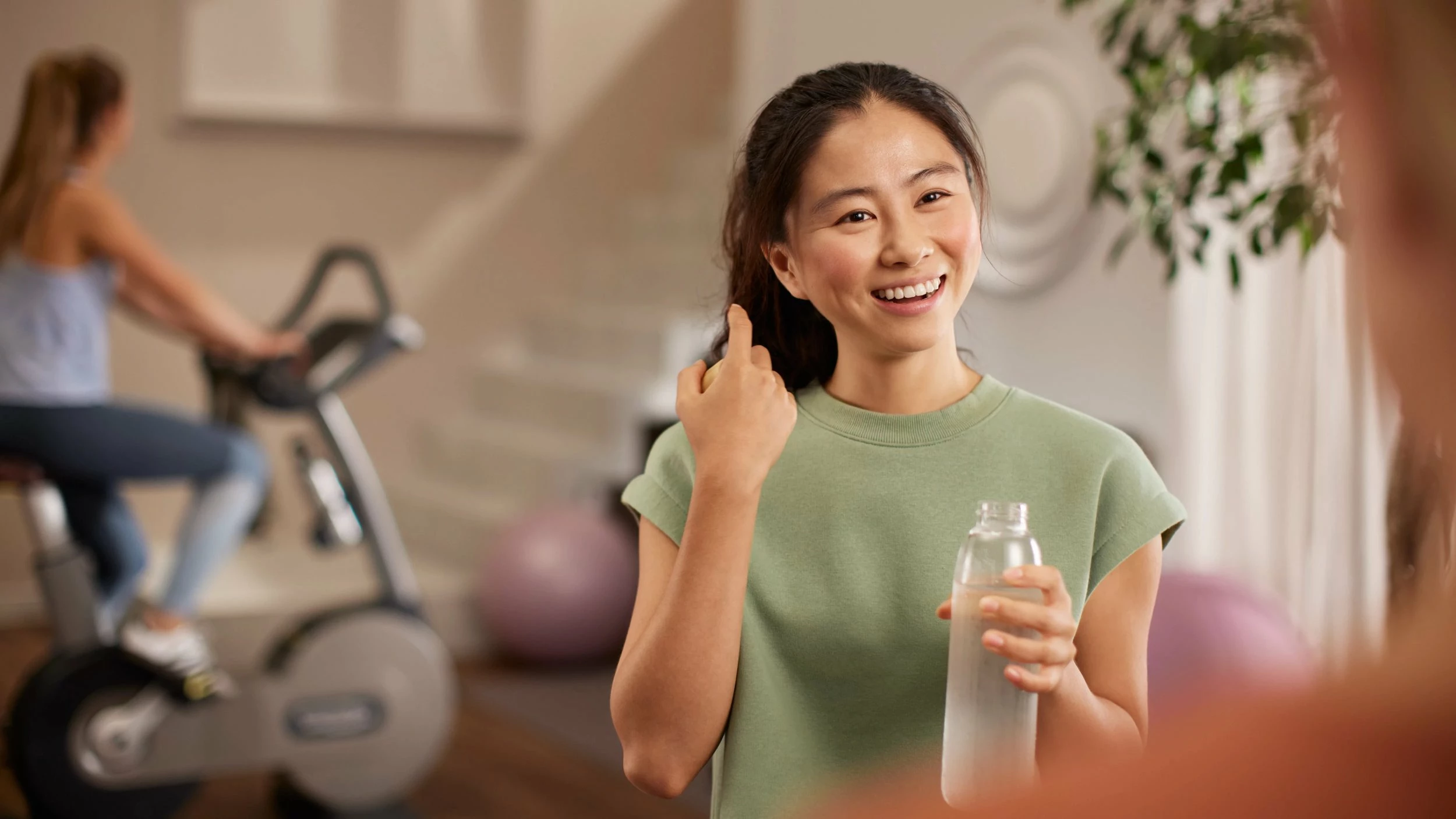 Furçë dhëmbësh elektrike Philips Sonicare 7100 HX7421/01, me sensor presioni, me aplikacion, me këllëf udhëtimi, 1 kokë furçe, e zezë