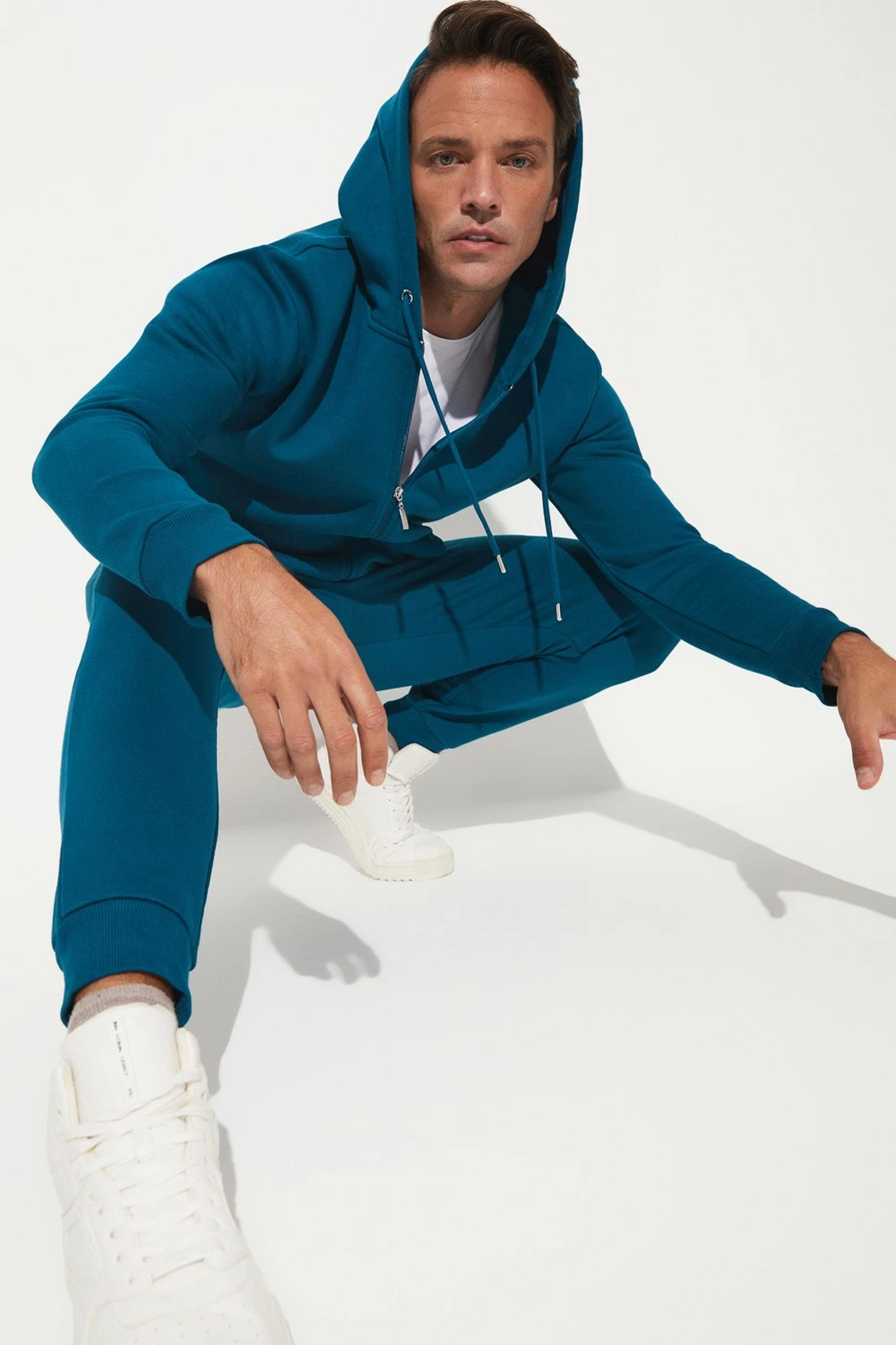 Trenerka të poshtme për meshkuj June