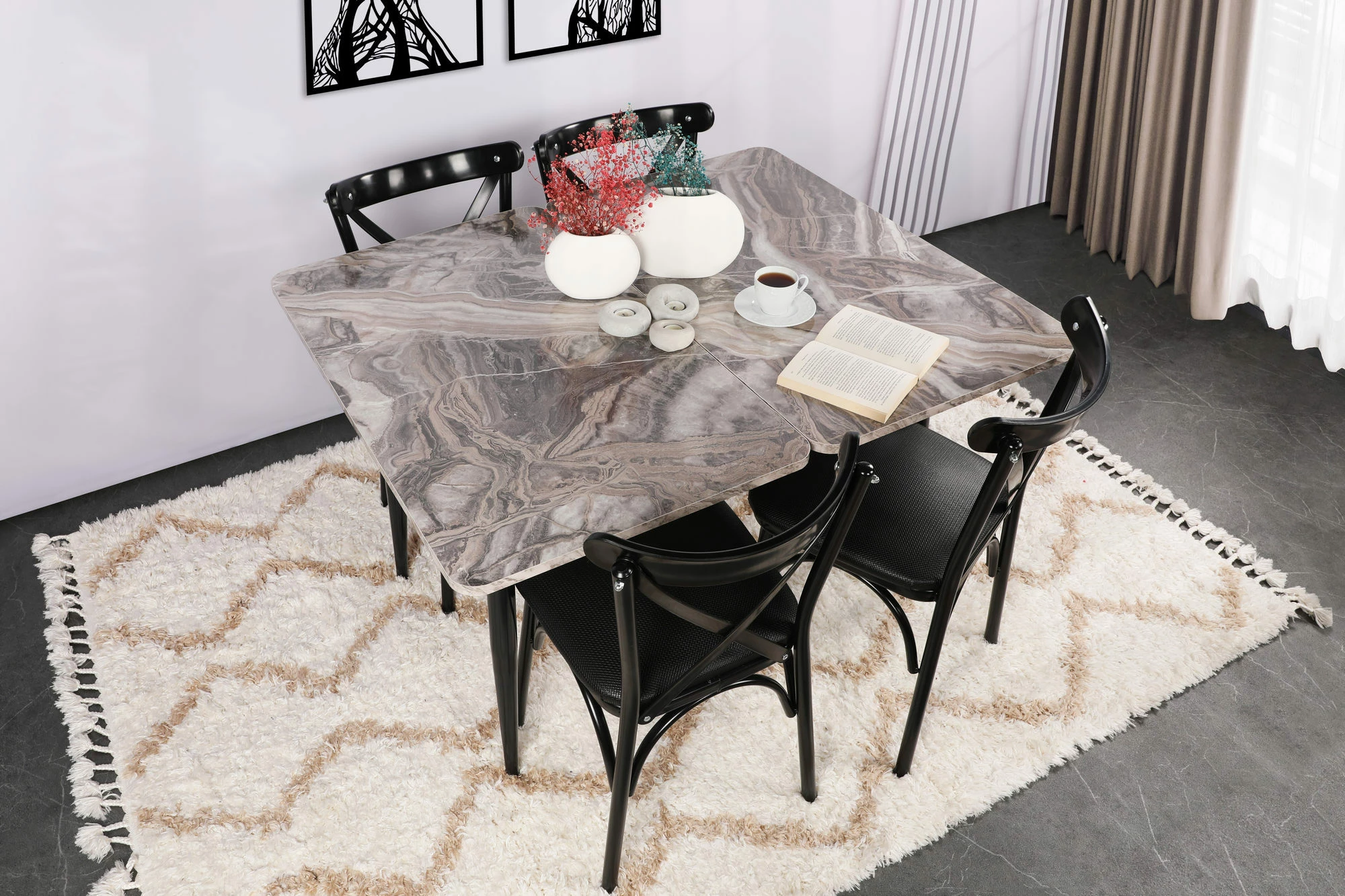 Set karrigash (4 copë), Hanah Home, Ekol 1331 V4, ngjyrë e zezë