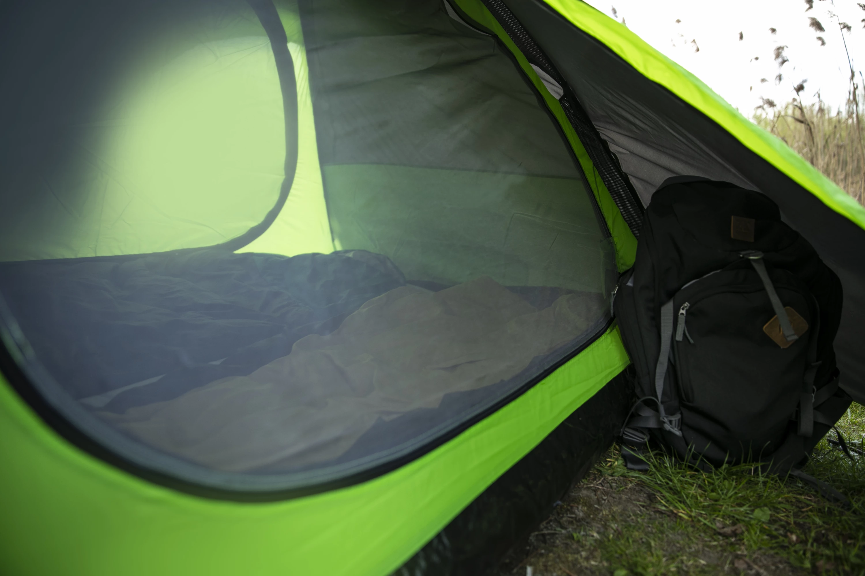 Çadër kampingu Peme Taurus 2, 2-personëshe, dy-shtresore, 3.7 kg, 4000/6000 mm, gri