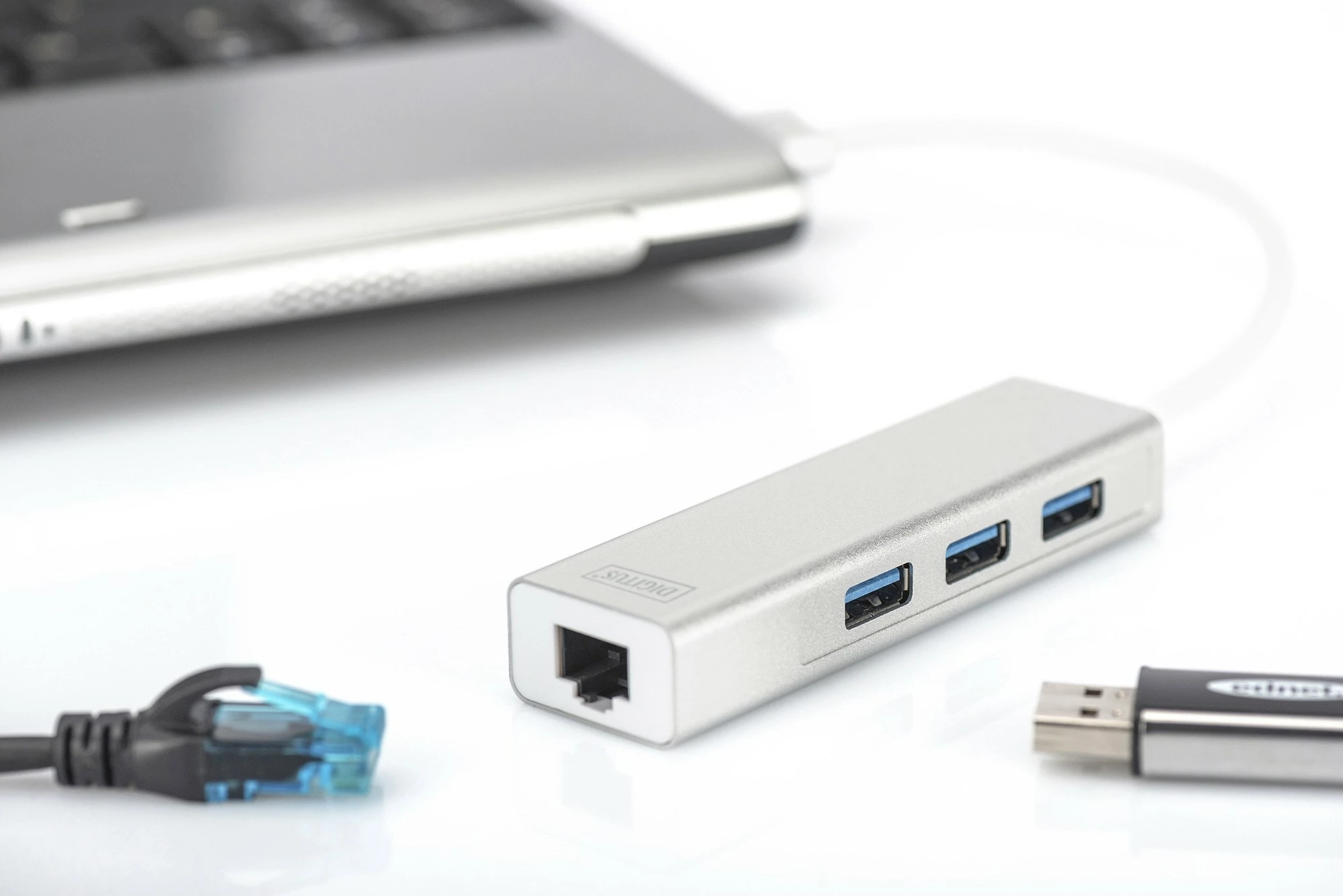 Hub USB 3.0 Digitus, 3 Porta & LAN Gigabit, Silver, White