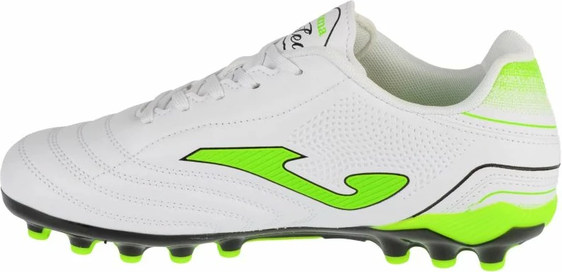 Atlete futbolli Joma për fëmijë, të bardha