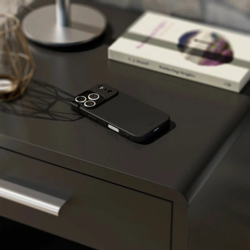 Kapak telefoni SBS Instinct për iPhone 17 Pro, i zi