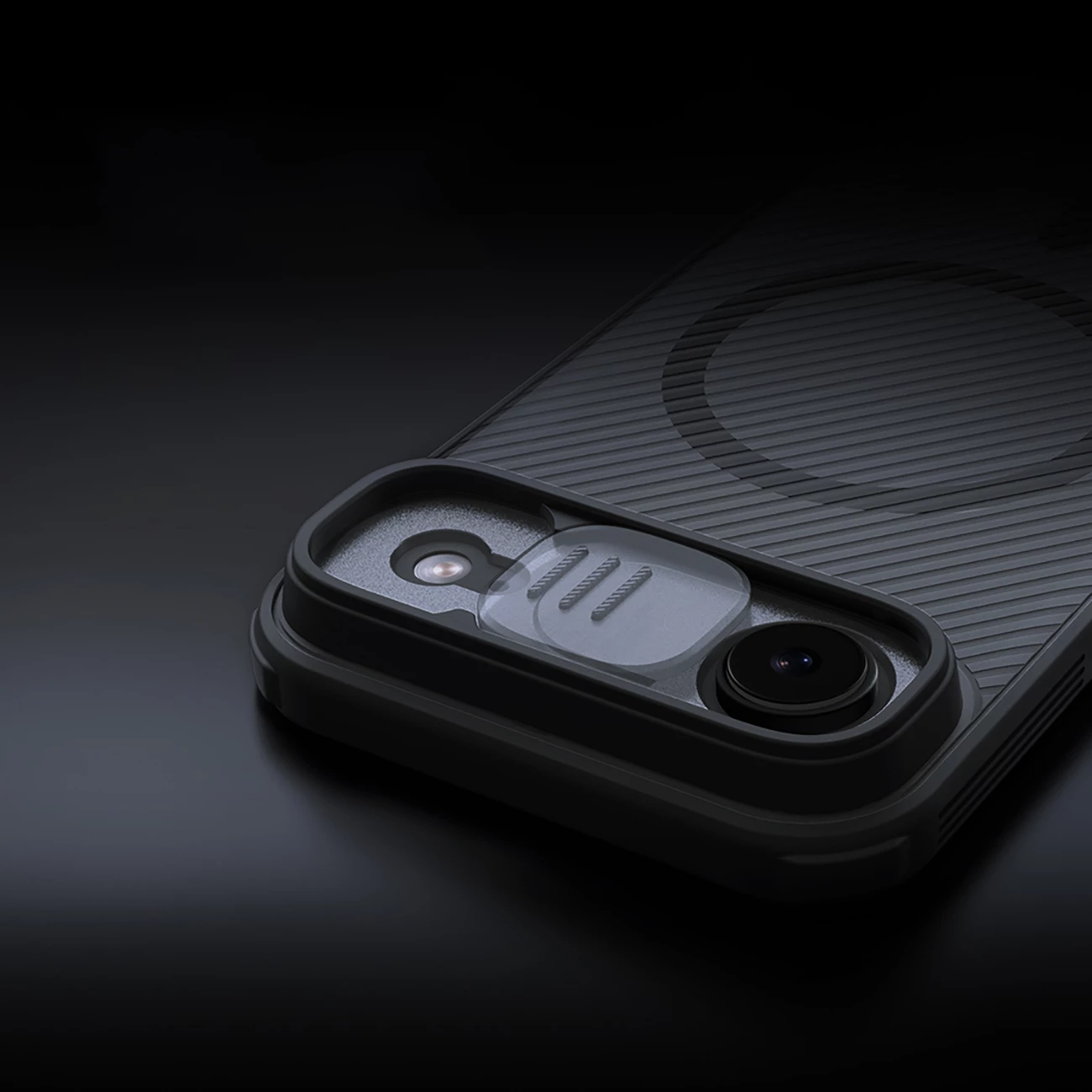 Mbështjellës Nillkin CamShield Pro për iPhone 17 Air, MagSafe, PC+TPU, gjysmë-transparent mat, e zezë transparente