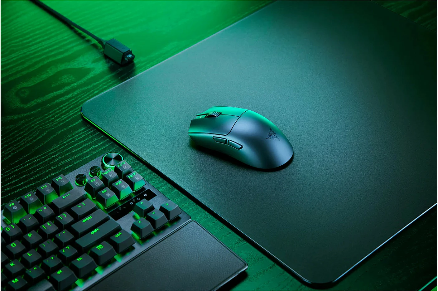 Maus Razer Viper V3 Pro SE, wireless/wired, 8 butona, 95h, USB-C, i zi