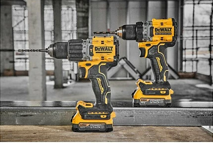 Trapan me bateri DeWALT DCD800E2T-QW, 18V Li-Ion, brushless, 90Nm, 1.7Ah, e zezë/verdhe